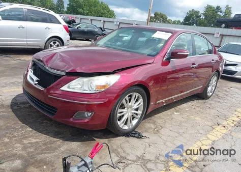 2010 Hyundai Genesis 4.6 из США, поврежденный, VIN KMHGC4DF4AU084163